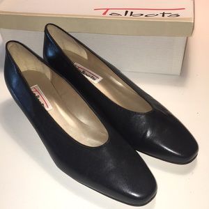 Talbots Small Heels NIB
